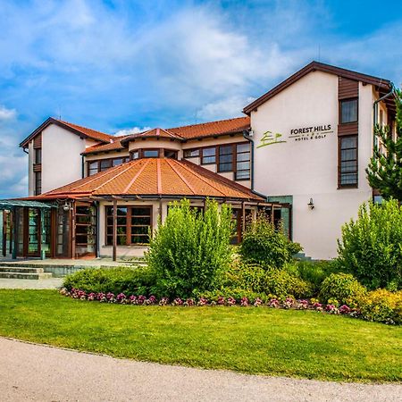 Szarvaskut Hotel Zirc Eksteriør billede
